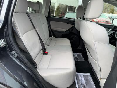 2015 Subaru Forester 2.5i Premium   - Photo 15 - Jonestown, PA 17038