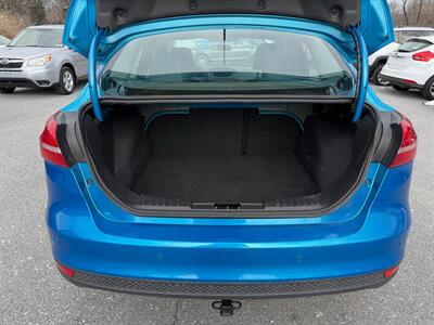 2015 Ford Focus SE   - Photo 13 - Jonestown, PA 17038