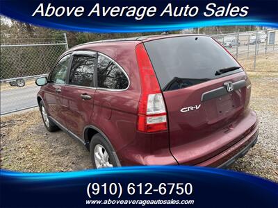 2011 Honda CR-V SE   - Photo 1 - Wilmington, NC 28401