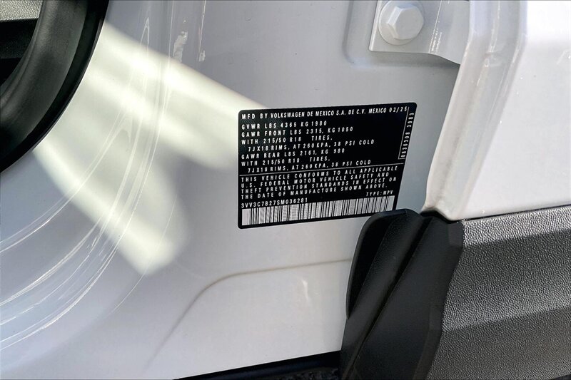 2025 Volkswagen Taos SE Black - Photo 33 - Ponce, AL 00717