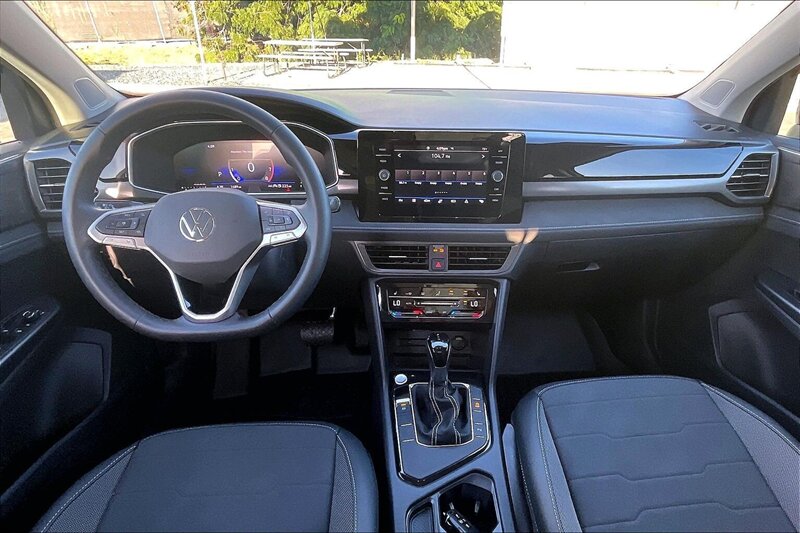 2025 Volkswagen Taos SE Black - Photo 14 - Ponce, AL 00717