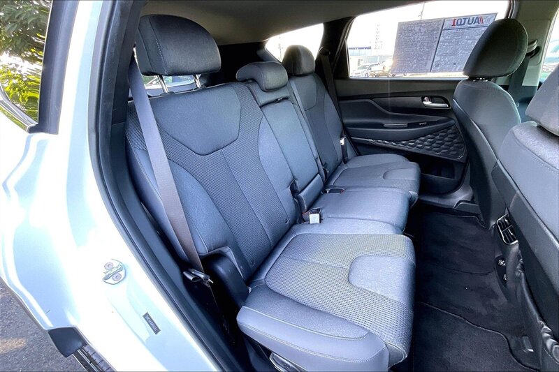 2021 Hyundai SANTA FE SE - Photo 26 - Ponce, AL 00717