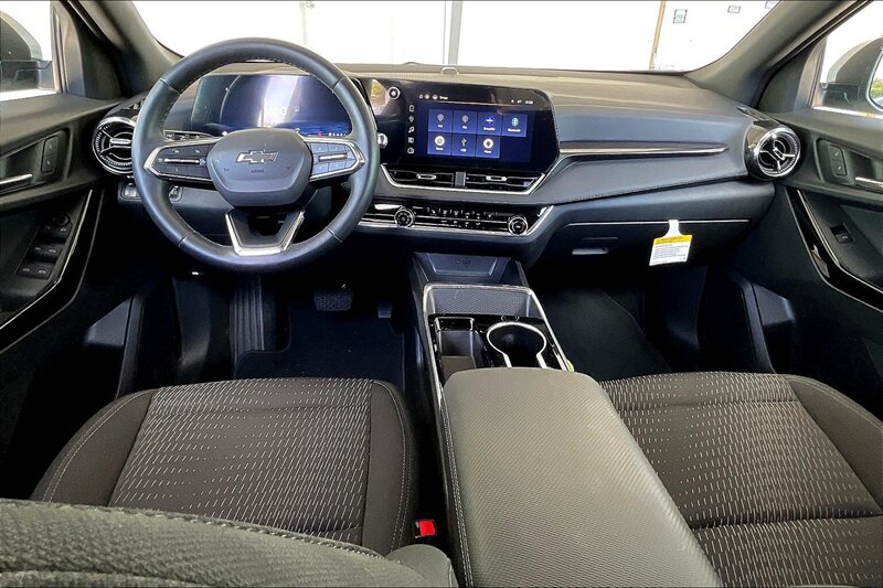 2025 Chevrolet Equinox LT - Photo 14 - Ponce, AL 00717