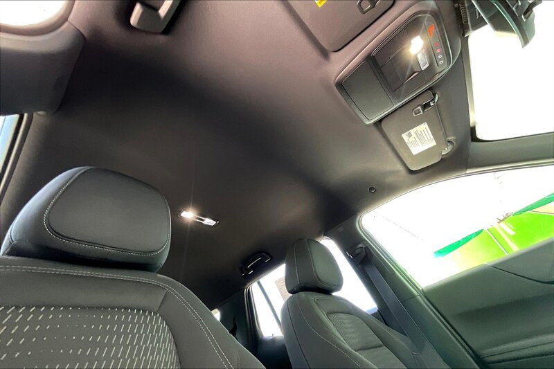 2025 Chevrolet Equinox LT - Photo 21 - Ponce, AL 00717