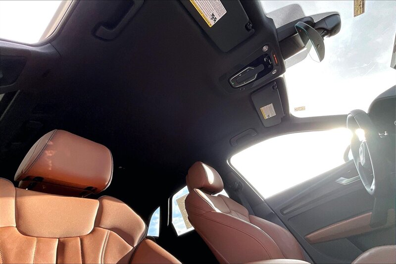 2024 Audi Q5 quattro S line Premium 45 - Photo 22 - Ponce, AL 00717