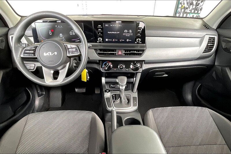 2024 Kia Seltos LX - Photo 15 - Ponce, AL 00717
