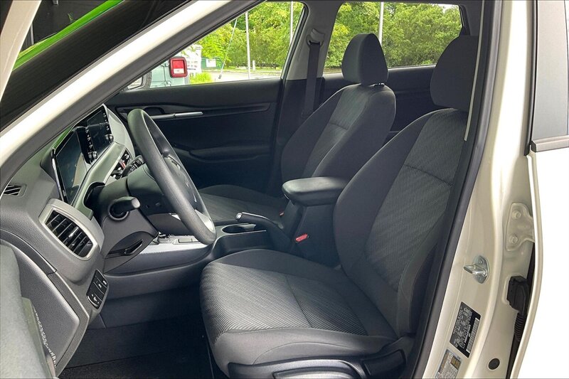 2024 Kia Seltos LX - Photo 25 - Ponce, AL 00717