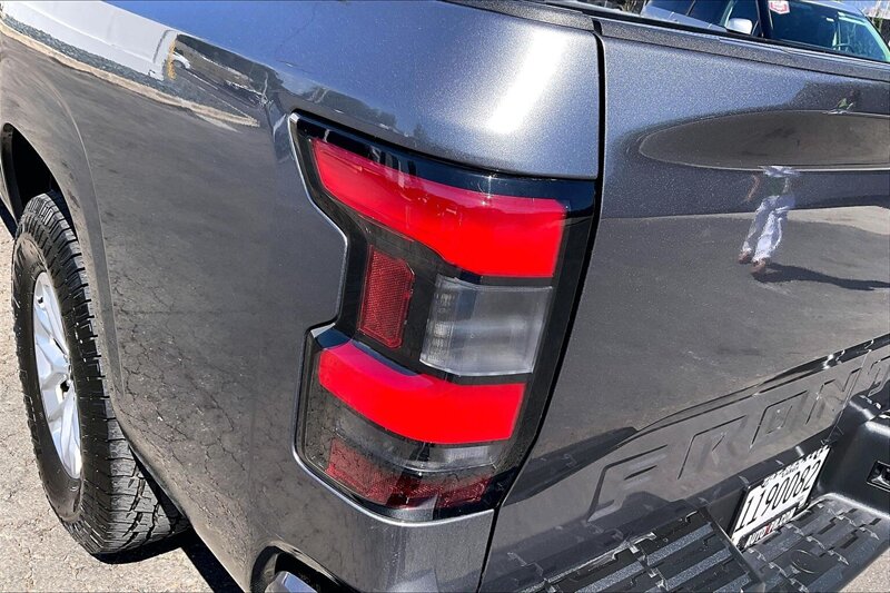2024 Nissan Frontier SV - Photo 30 - Ponce, AL 00717