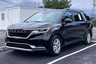 2024 Kia Carnival LX Minivan