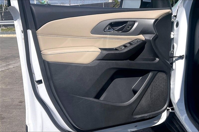 2023 Chevrolet Traverse LS - Photo 22 - Ponce, AL 00717