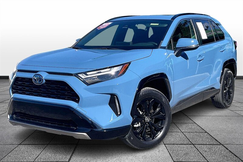 2023 Toyota RAV4 Hybrid SE - Photo 2 - Ponce, AL 00717