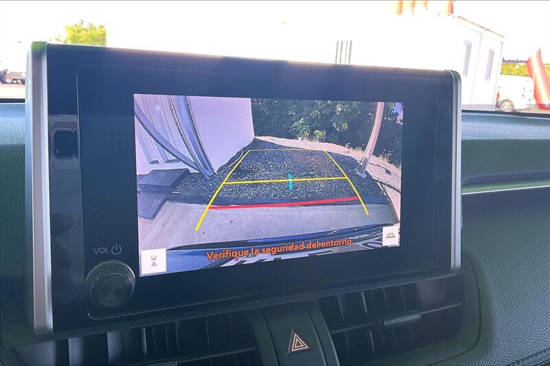 2023 Toyota RAV4 Hybrid SE - Photo 21 - Ponce, AL 00717