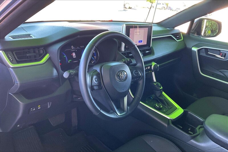 2023 Toyota RAV4 Hybrid SE - Photo 14 - Ponce, AL 00717