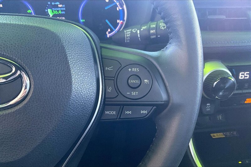 2023 Toyota RAV4 Hybrid SE - Photo 19 - Ponce, AL 00717