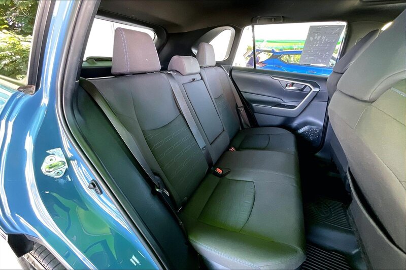 2023 Toyota RAV4 Hybrid SE - Photo 27 - Ponce, AL 00717