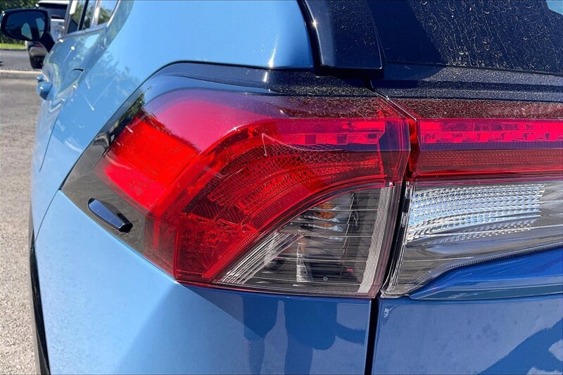 2023 Toyota RAV4 Hybrid SE - Photo 29 - Ponce, AL 00717