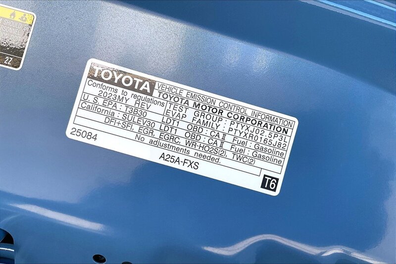 2023 Toyota RAV4 Hybrid SE - Photo 31 - Ponce, AL 00717