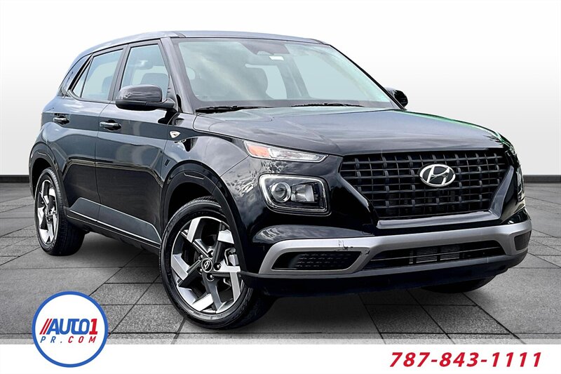 2025 Hyundai VENUE SE  