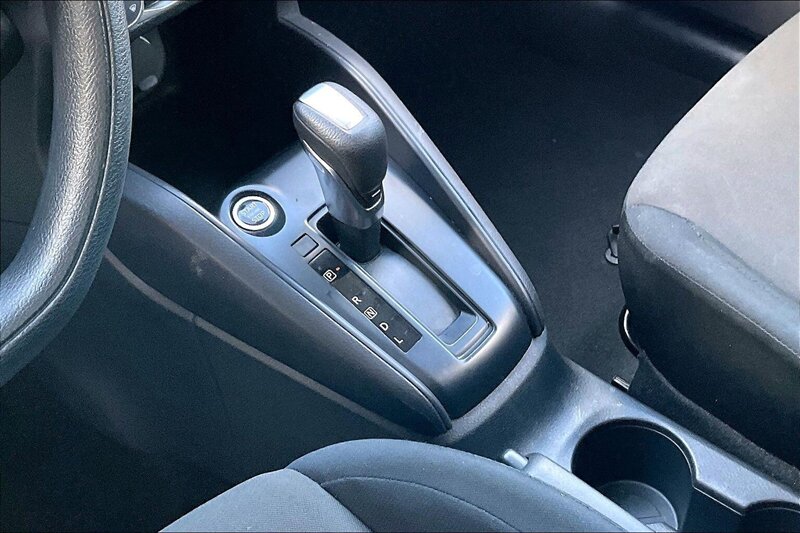 2024 Nissan Kicks S - Photo 16 - Ponce, AL 00717