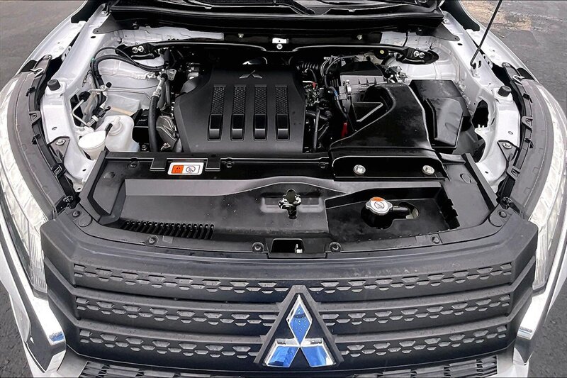 2023 Mitsubishi Eclipse Cross ES - Photo 10 - Ponce, AL 00717