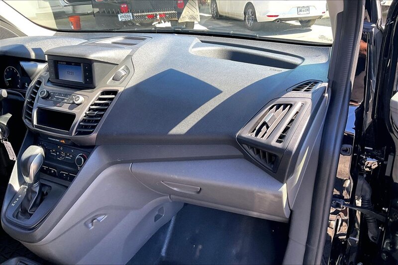 2023 Ford Transit Connect XL - Photo 16 - Ponce, AL 00717