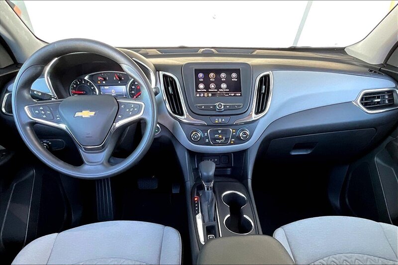 2024 Chevrolet Equinox LS - Photo 15 - Ponce, AL 00717