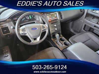 2013 Ford Flex SEL WITH LOW MILES - Photo 9 - Gresham, OR 97080