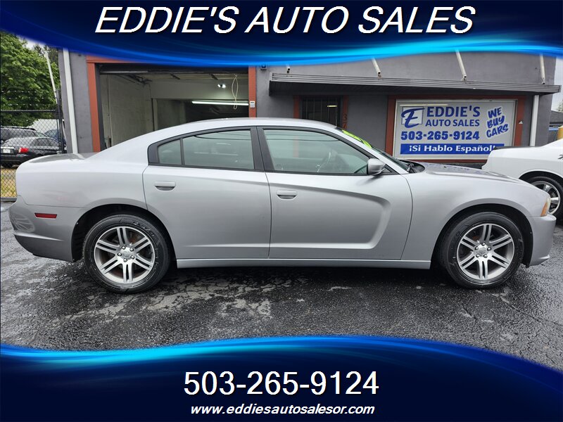 2013 Dodge Charger one owner   - Photo 1 - Gresham, OR 97080