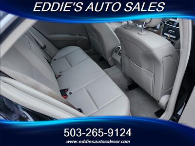2013 Mercedes-Benz C 250 Sport ((ONLY 77K))   - Photo 11 - Gresham, OR 97080