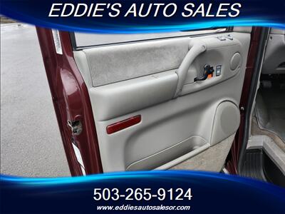 2005 Chevrolet Astro LS ((ONE OWNER))   - Photo 18 - Gresham, OR 97080