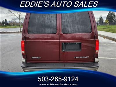 2005 Chevrolet Astro LS ((ONE OWNER))   - Photo 7 - Gresham, OR 97080