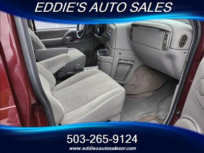 2005 Chevrolet Astro LS ((ONE OWNER))   - Photo 19 - Gresham, OR 97080