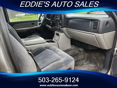 2001 Chevrolet Tahoe LS   - Photo 4 - Gresham, OR 97080