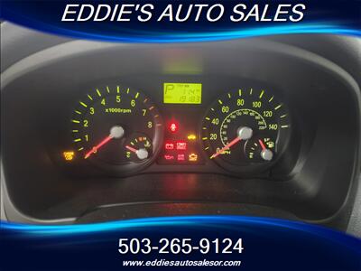 2006 Kia Rio5 SX (ONE OWNER 19K LOW MILES )   - Photo 11 - Gresham, OR 97080