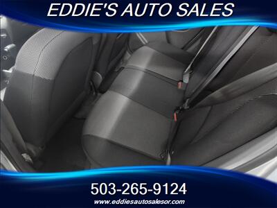 2006 Kia Rio5 SX (ONE OWNER 19K LOW MILES )   - Photo 7 - Gresham, OR 97080