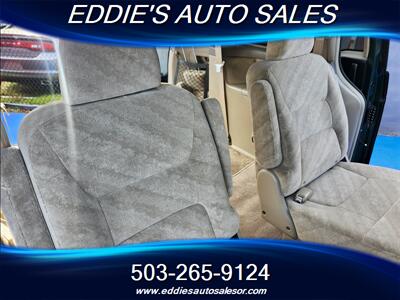 2002 Honda Odyssey EX ((ONE OWNER NON SMOKER)) - Photo 11 - Gresham, OR 97080