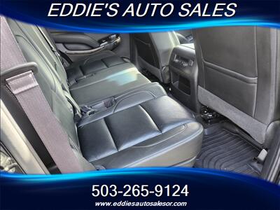 2017 Chevrolet Tahoe LT (( GREAT CAR/FAX)) - Photo 11 - Gresham, OR 97080