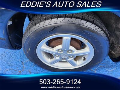 2004 Mitsubishi Eclipse RS   - Photo 8 - Gresham, OR 97080