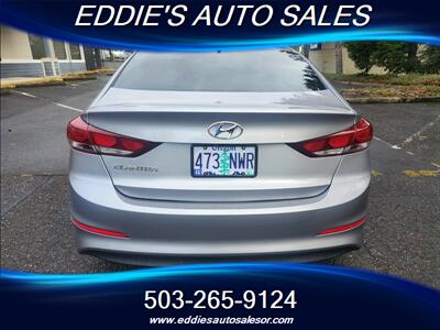 2017 Hyundai ELANTRA SE   - Photo 3 - Gresham, OR 97080