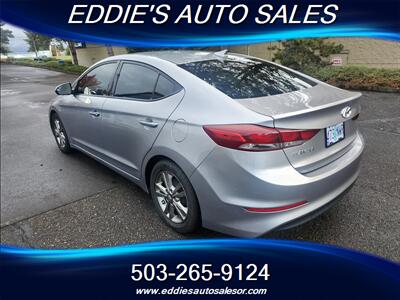 2017 Hyundai ELANTRA SE   - Photo 8 - Gresham, OR 97080