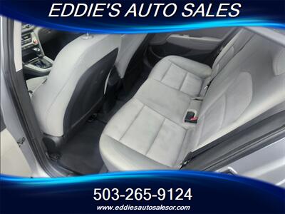 2017 Hyundai ELANTRA SE   - Photo 10 - Gresham, OR 97080