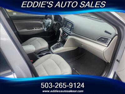 2017 Hyundai ELANTRA SE   - Photo 11 - Gresham, OR 97080