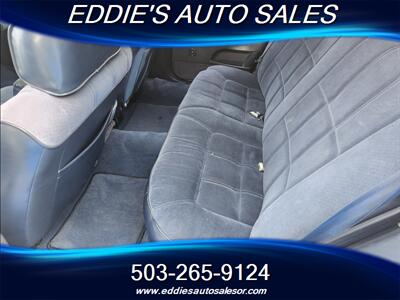 1992 Oldsmobile Custom Cruiser   - Photo 8 - Gresham, OR 97080