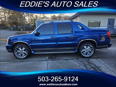 2003 Cadillac Escalade EXT ONE OWNER - Photo 2 - Gresham, OR 97080