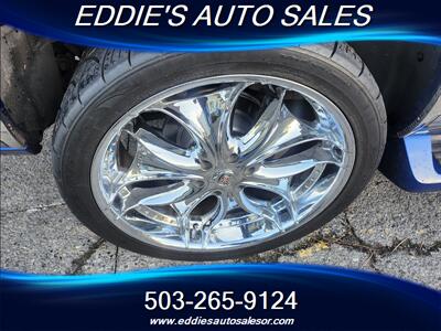 2003 Cadillac Escalade EXT ONE OWNER - Photo 9 - Gresham, OR 97080