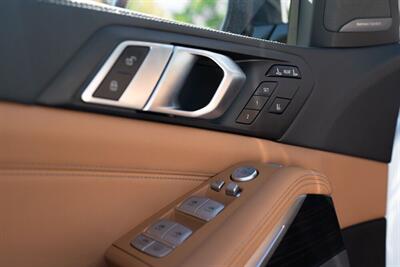 2023 BMW X7 xDrive40i Sports Activity Vehicle   - Photo 19 - Surrey, BC V4N 0V9