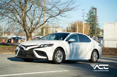 2022 Toyota Camry SE Sedan