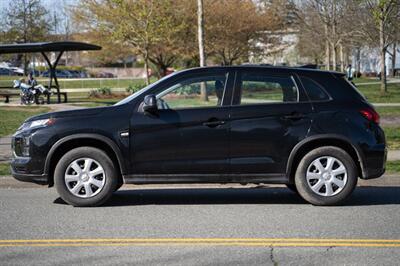 2022 Mitsubishi RVR ES AWC   - Photo 5 - Surrey, BC V4N 0V9