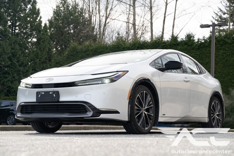 2024 Toyota Prius XLE  