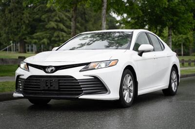 2022 Toyota Camry LE Auto   - Photo 2 - Surrey, BC V4N 0V9